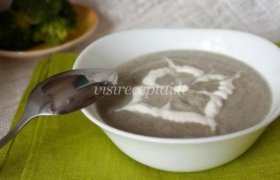 Pievagrybių ir brokolių sriuba