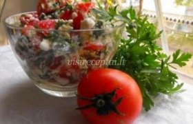 Salotos su varške ir pomidorais
