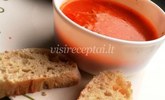 Pomidorų sriuba su faršu