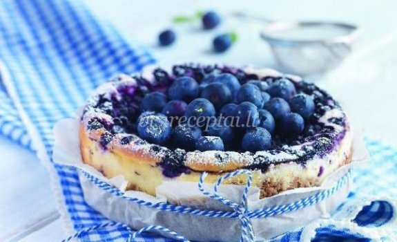 Sūrio pyragas su mėlynėmis