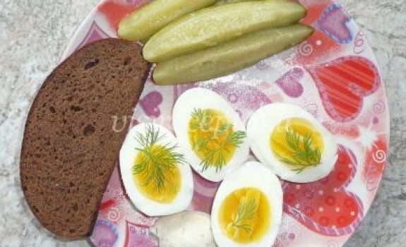 Virtų kiaušinių pusryčiai